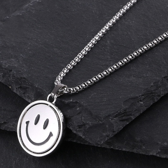 Ланцюг із кулоном смайлика сріблястого кольору Stainless Steel розмір 30х30 мм розмір ланцюга 70 см 3 мм