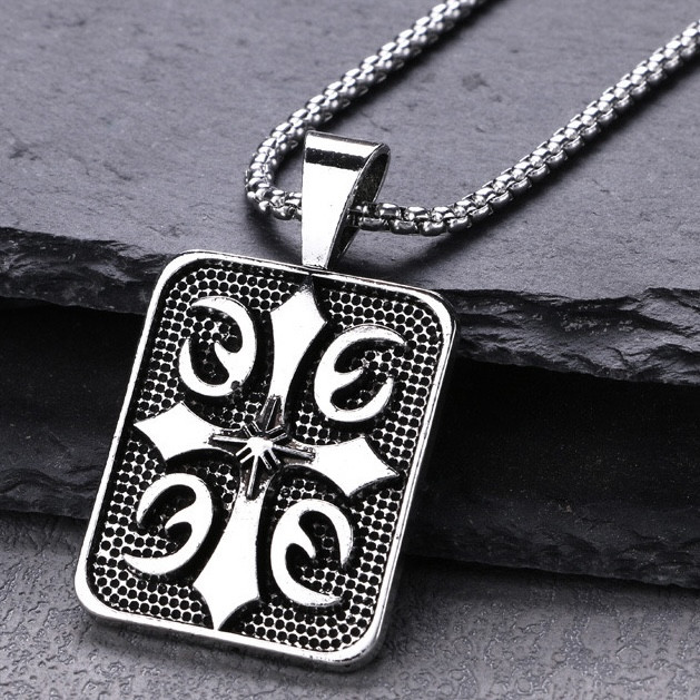 Ланцюг із кулоном прямокутний хрест сріблястого кольору Stainless Steel розмір 50х30 мм розмір ланцюга 70 см 3 мм