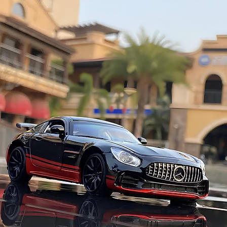 Модель автомобіля Mercedes Maisto AMG GT зменшена 1:32 зі фарами, що світяться, і звуковими ефектами мотора., фото 1