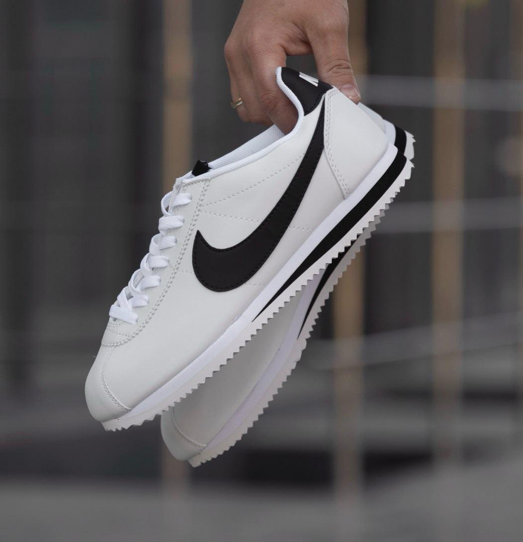 Чоловічі кросівки Nike Cortez White Black Leather Кеди Найк Кортез білі з чорним шкіра демісезон