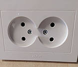 Розетка електрична подвійна біла GRANO OVIVO прихованого монтажу врізна без заземлення, фото 2