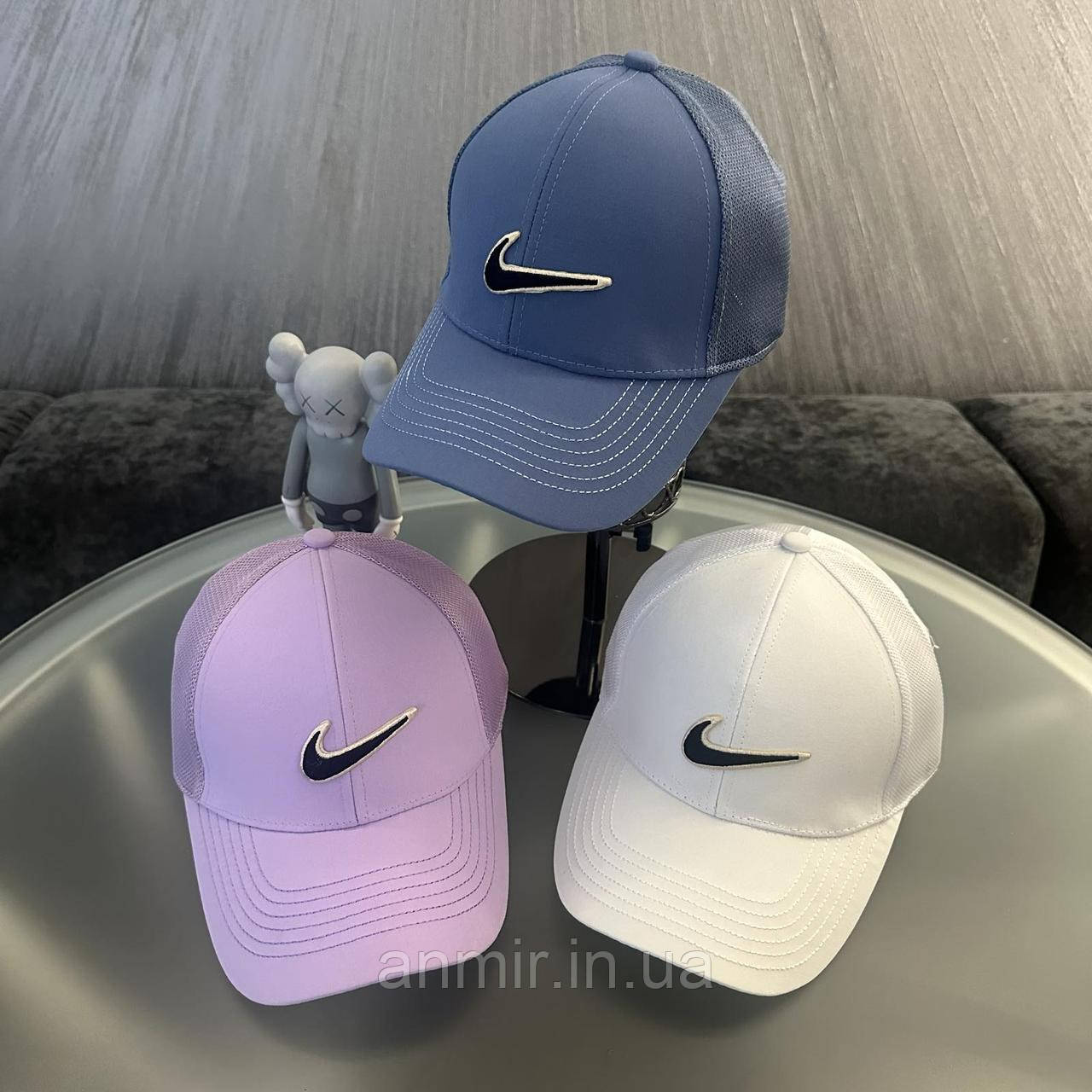 Жіноча бейсболка літня NIKE котон + сітка 56-59, кольору міксом