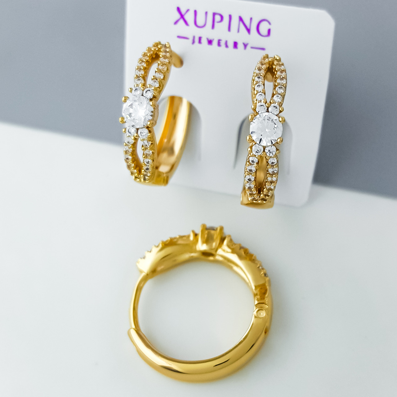 Сережки Нескінченність з розсипом каміння, медсплав Xuping позолота 18K