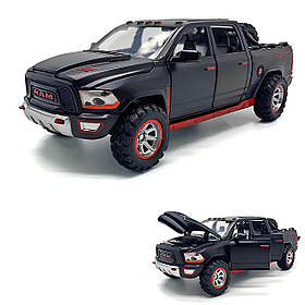 Модель автомобіля Dodge Ram TRX. Металева інерційна машинка Додж Рам 1:32. Горять фари, звук двигуна