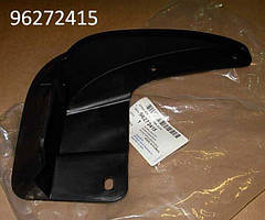 Бризковик Нубіра передній лівий NUBIRA DM