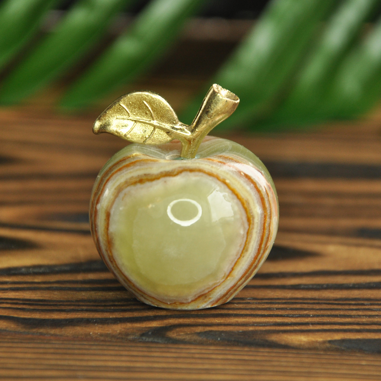 Статуетка яблуко з натурального каменю онікс, 4 см (колір, як на фото), фото 1