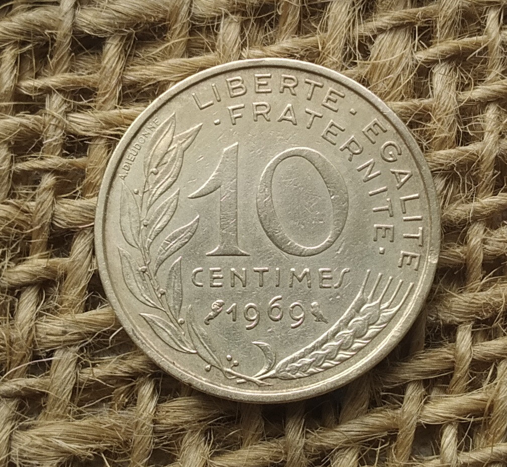10 сантимiв 1969 року францiя