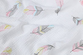 Відріз мусліну жатки Різнокольорове пір'я на білому 72х135 см