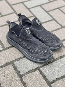 Кросівки чоловічі зі шнурівкою