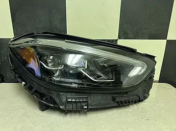 Фара передня права США Full LED Performance Mercedes C W206 A2069066604 2069066604