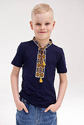 Трикотажна вишиванка з коротким рукавом для хлопчика в розмірі 146
