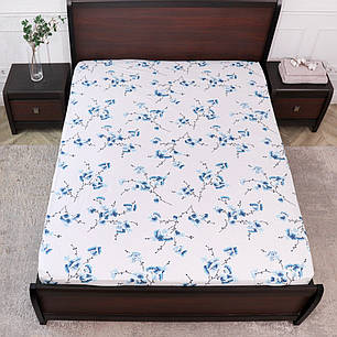 Захисне натяжне міцне простирадло гумка односпальне з бязі (90*200*25) бавовняне біле з квітковим принтом, фото 1