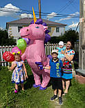 Надувний костюм Єдинорога RESTEQ 2,5 м — костюм рожевого єдинорога для дорослих із вентилятором для свят, косплею та виступів, фото 6