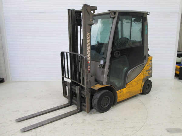 Газовий вилковий навантажувач Jungheinrich TFG316s