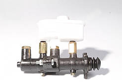 Цилiндр гальмiвний головний  53,3307 2-секц. (з бачком) (вир-во NPS)