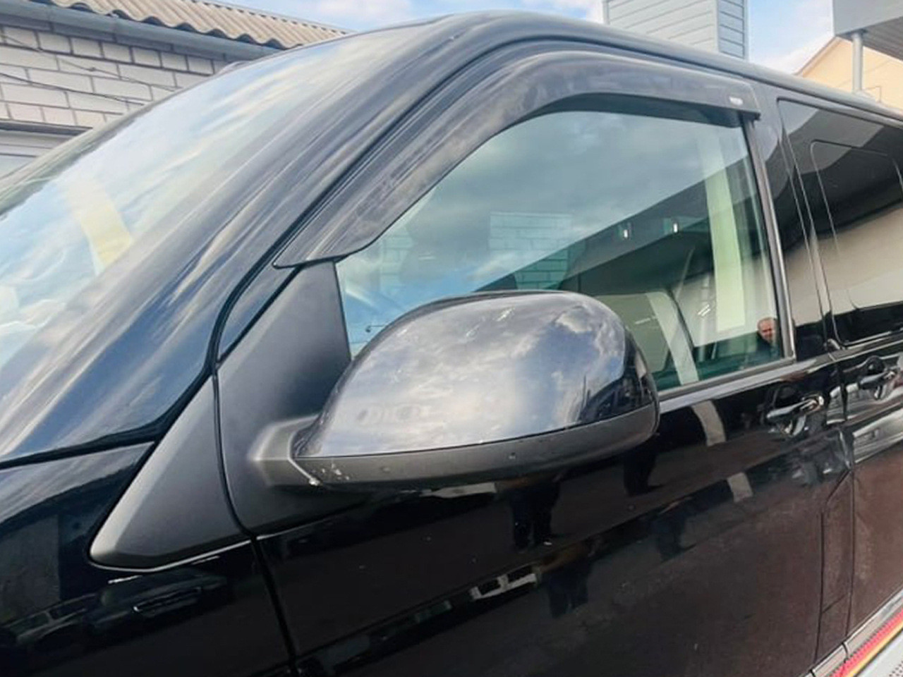 Вітровики (дефлектори вікон) (2 шт, Niken) для Volkswagen T6 2015↗, 2019↗ рр.