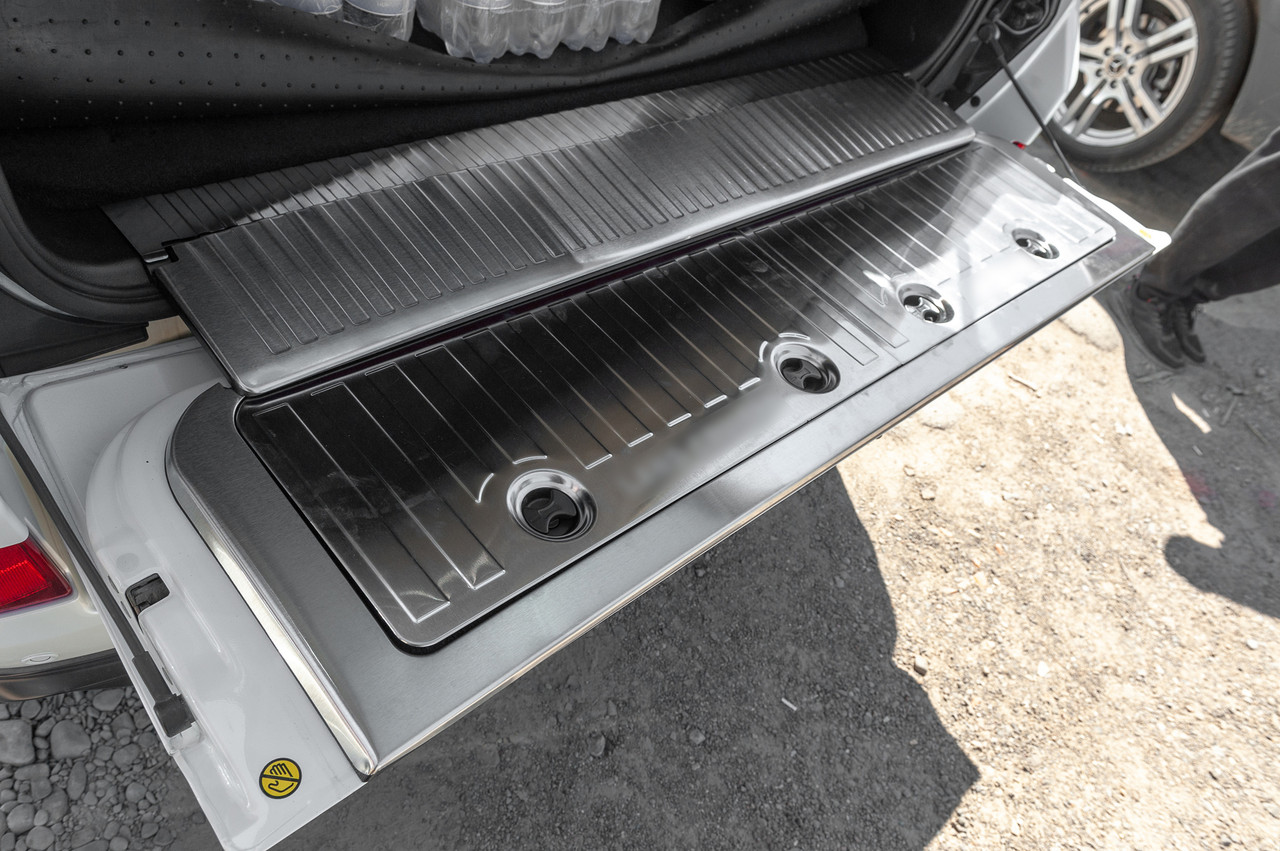 Комплект вставок в багажник (нержавійка) для Toyota Land Cruiser 200 2007-2021 рр, фото 1