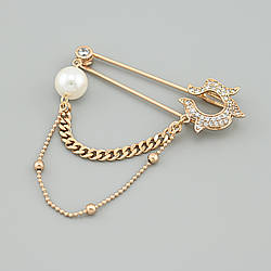 Брошка шпилька 53037 розмір 58х56 мм штучні перли вага 6.7 г позолота 18К