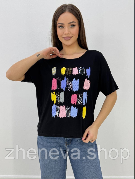 Оригінальна літня жіноча чорна футболка Gertie з красивим яскравим принтом, фото 1