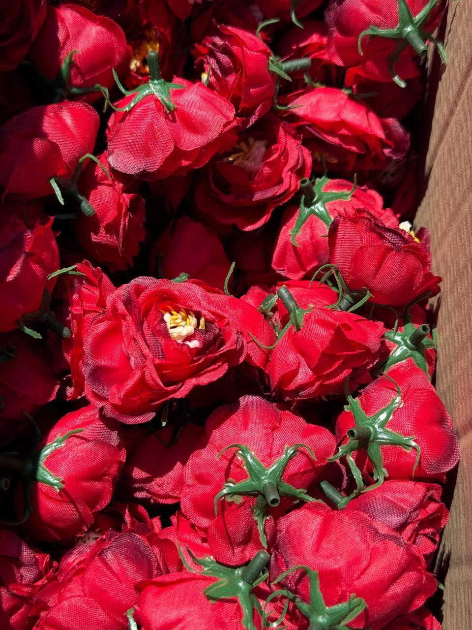 Одинична квітка троянди d 3,5 см колір червона ціна вказана за 5 шт.