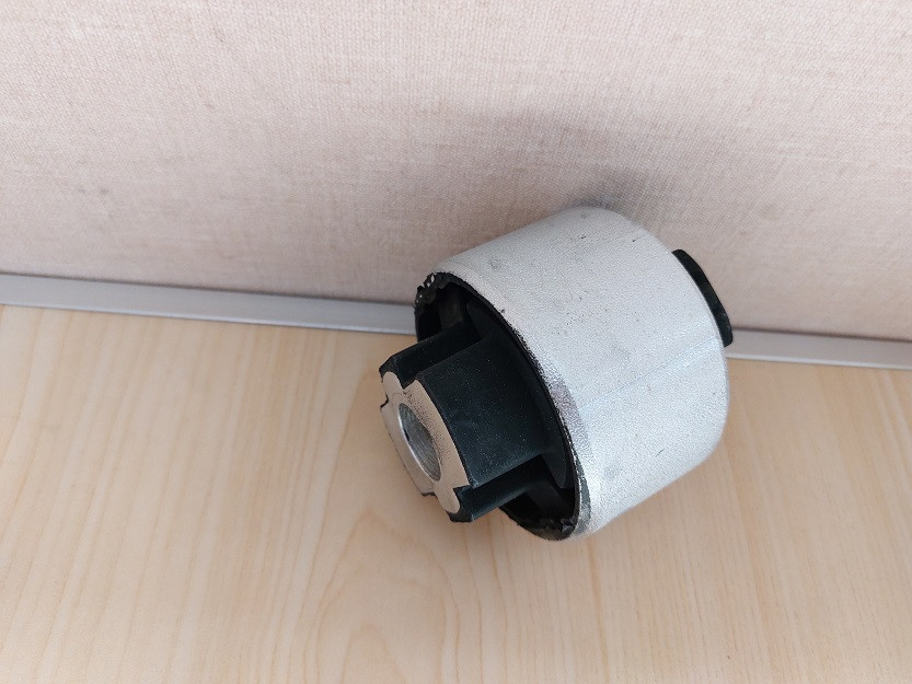 Сайлентблок переднього важеля задній Fiat Ducato 250, Peugeot Boxer 3, Citroen Jumper 3 (2006-2014), 50705198