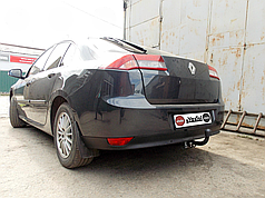 Фаркоп Renault Laguna III 2007-2015 (Рено Лагуна 3 хетчтбек) без підрізу бампера