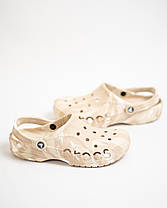 Чоловічі крокси сабо Crocs Baya Marbled Clog 206935-2ZM Chai Multi бежеві, фото 2