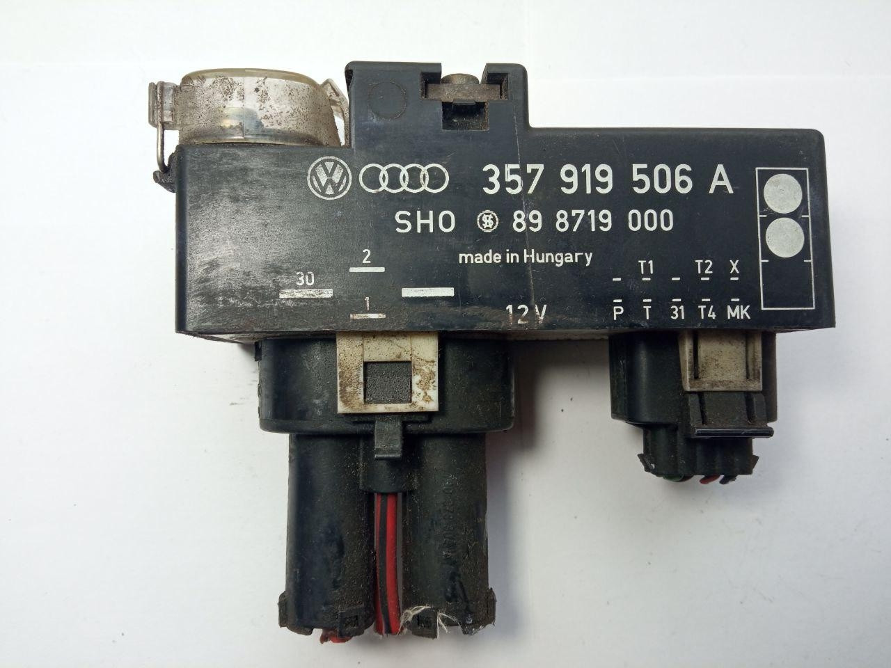 Електронний блок керування вентилятором Volkswagen 35i / Audi SHO 357 919 506 A / 357919506A / 89 8719 000 / 898719000