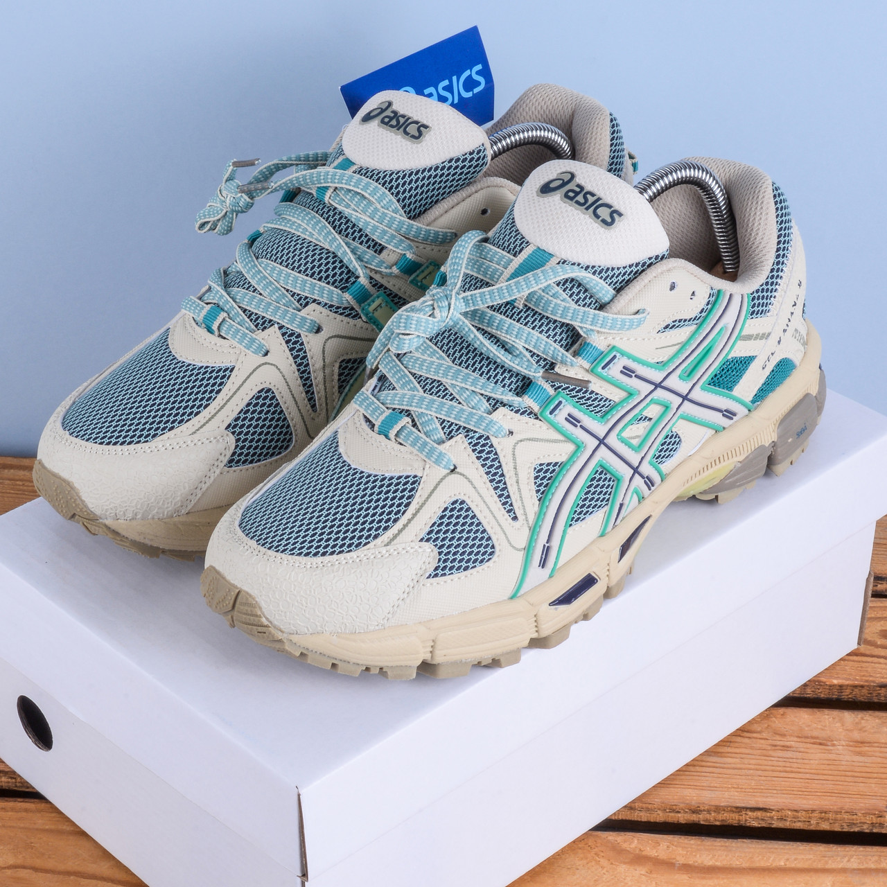 Кросівки Asics Gel-Kahana 8 бежеві