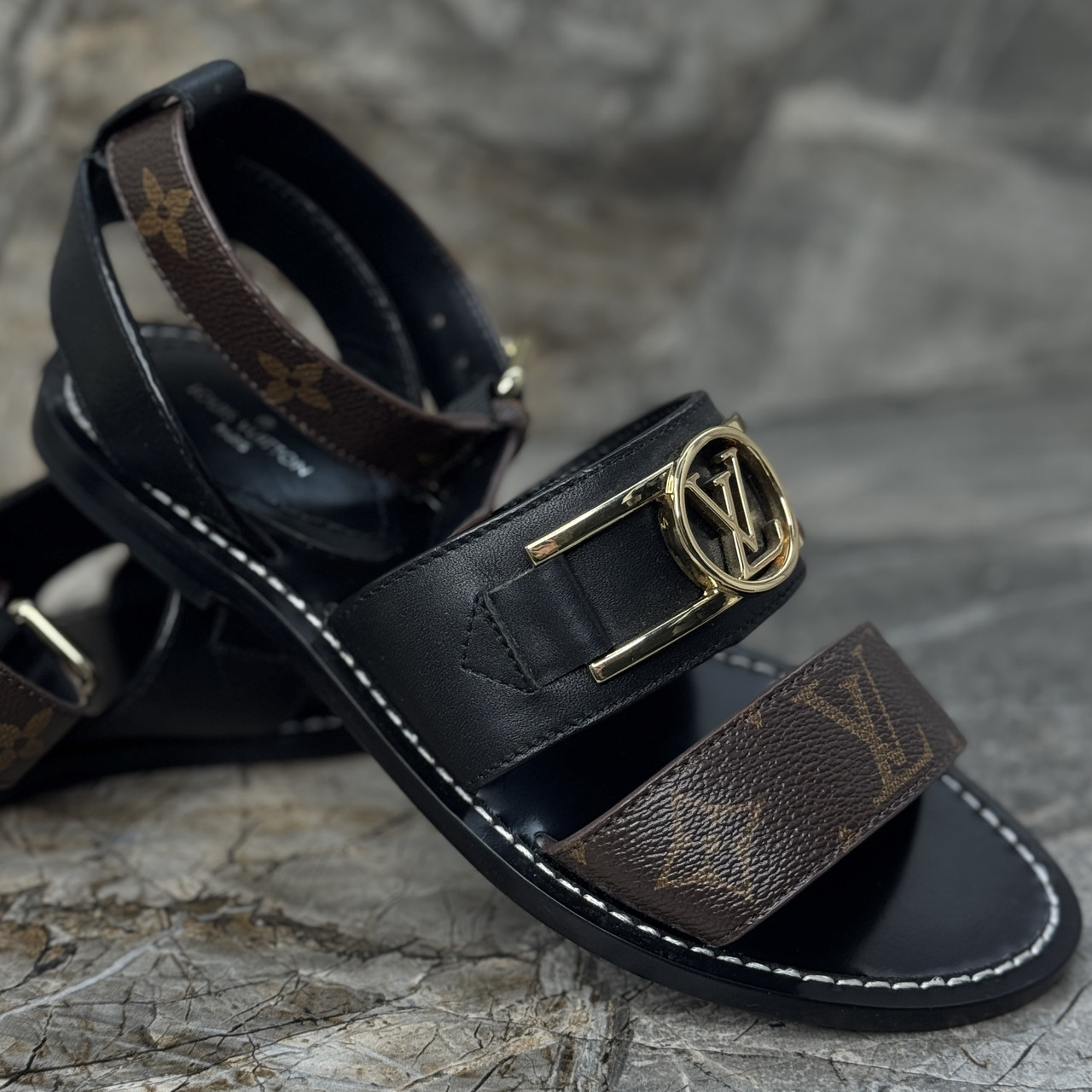Сандали Louis Vuitton (Луи Виттон) — купить в интернет