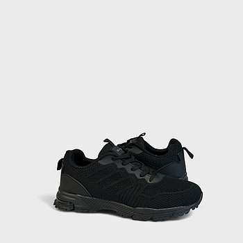 Кросівки чорні