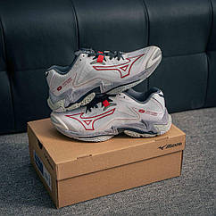 Волейбольні кросівки Міцуно MIZUNO Wave lightning Z8 чоловічі жіночі білі Eur36-45