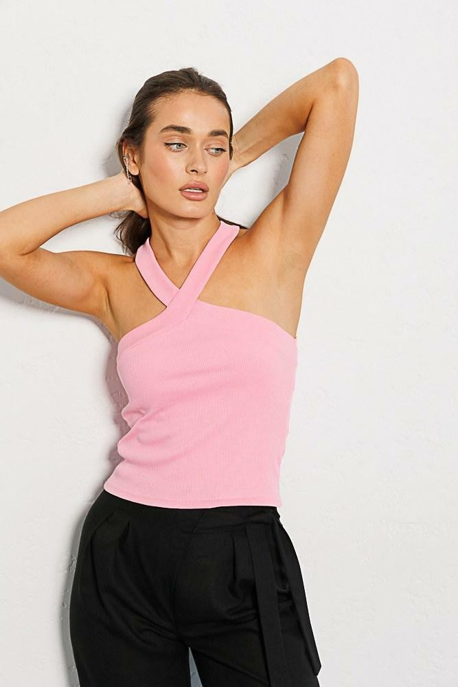 Кроп-топ жіночий з бретелями через шию трикотажний рожевий Modna KAZKA MKAR69043-2, фото 1