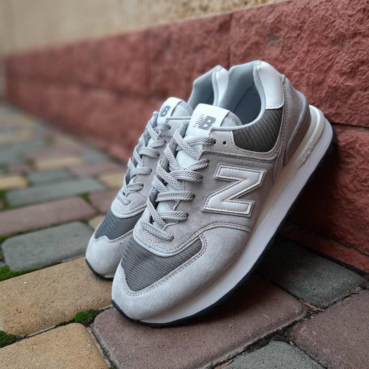 Чоловічі кросівки New Balance 574 Legacy Light Grey Сірі Взуття Нью Беланс 574 Легезі замша текстиль демісезон