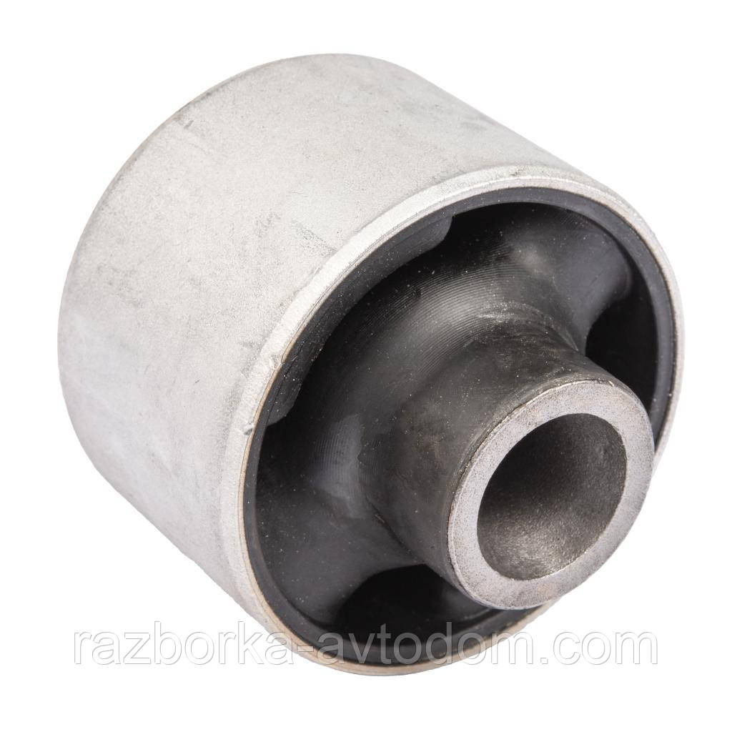 Сайлентблок переднього важеля ниж. Raiso (Швеція) MB S-Class V221, Мерседес С-Клас В221 #RL-221814M UAYJMRV17, фото 1