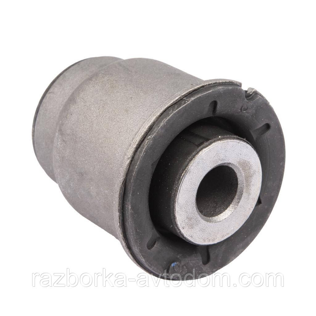 Сайлентблок перед. важеля ниж. Raiso (Швеція) Mercedes CLA C118, Мерседес ЦЛА Ц118 #RL-247300M UAJKYZW17, фото 1