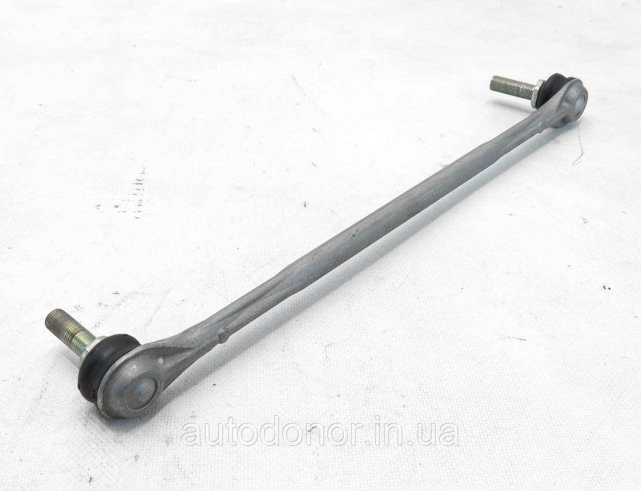 Стійка стабілізатора переднього Nissan Ariya (22-) 54618-5MP0A