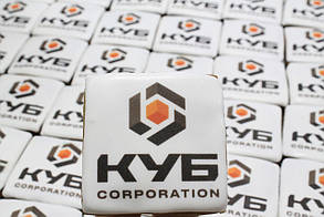 Квадратний імбирний пряник з логотипом квадрат 5*5 см