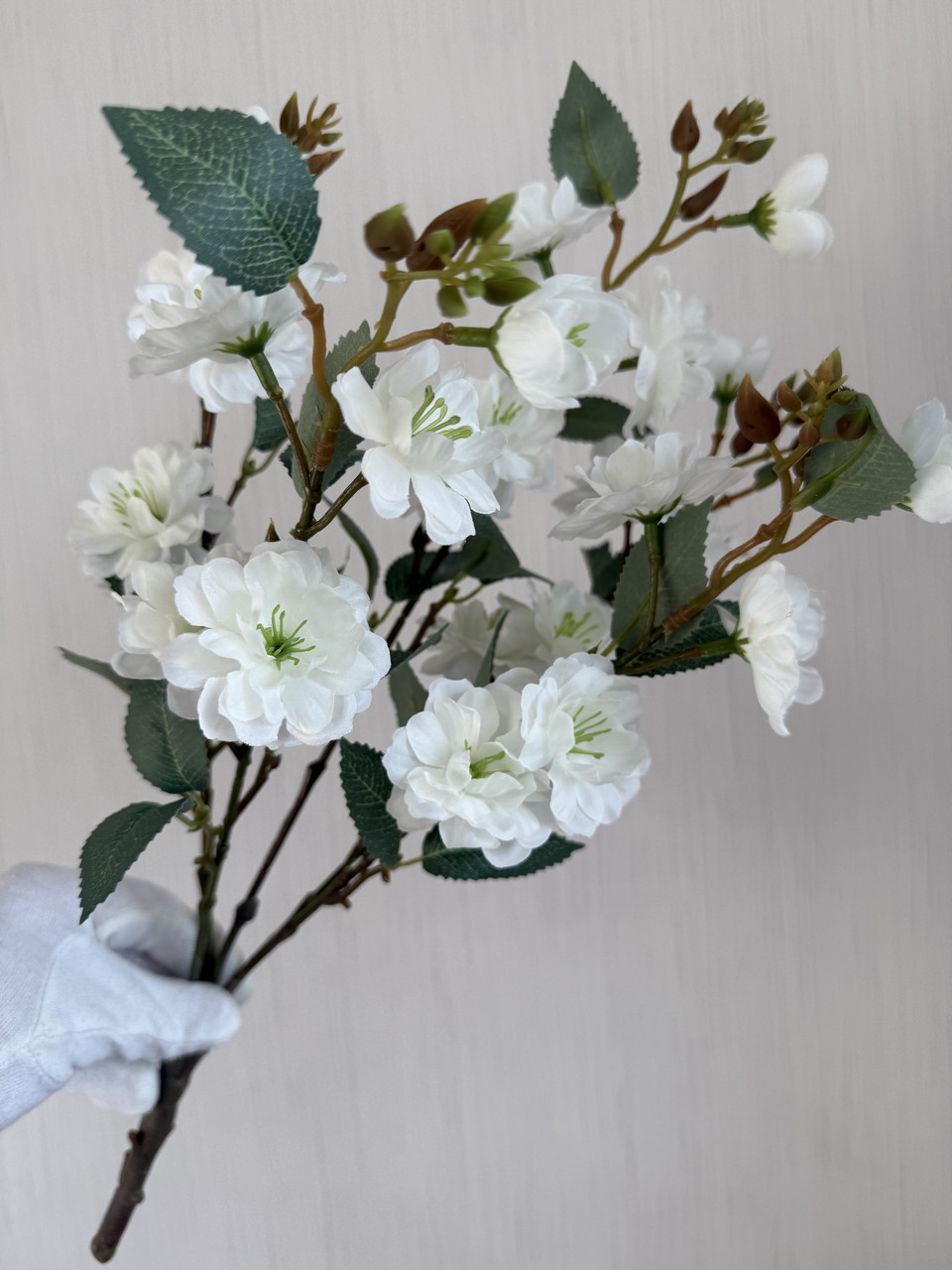 Штучна сакура . Гілка декоративної сакури ( біла , 42 см ), фото 1