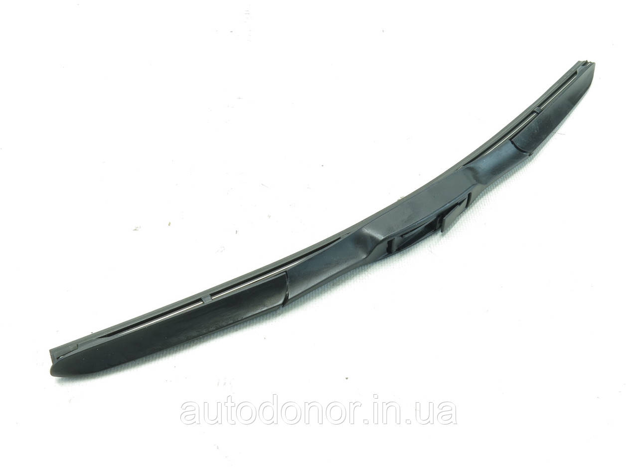 Щітка переднього склоочисника права Nissan Ariya (22-) 28890-5MR0A