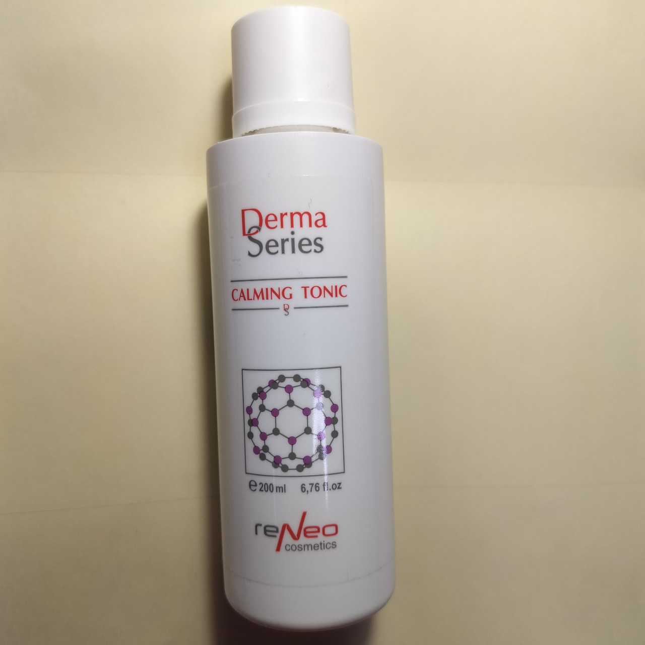 Нормалізуючий освіжаючий тонік Derma Series Ultra-norm refreshing tonic
