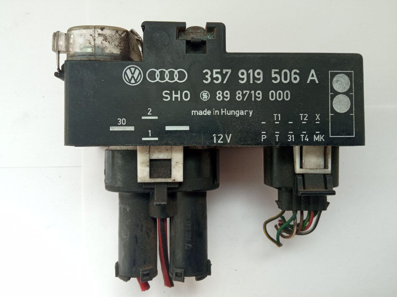 Електронний блок керування вентилятором Volkswagen Passat 35i Dis / Audi SHO 357 919 506 A / 357919506A / 89 8719 000 / 898719000