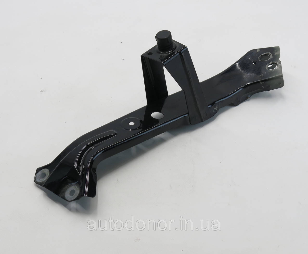Панель передня ліва Nissan Ariya (22-) 62521-5MP0H