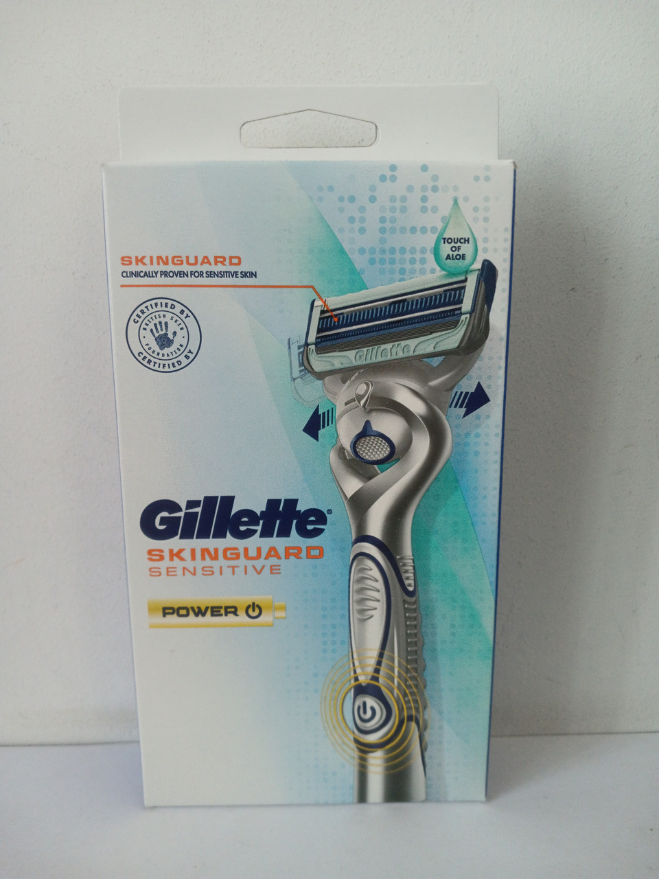 Станок для гоління Gillette Fusion Skinguard power sensitive-1катр., фото 1