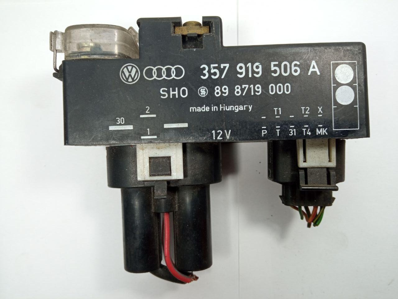 Електронний блок керування вентилятором Audi / Volkswagen Golf3 357 919 506 A / 357919506A / 89 8719 000 / 89871900