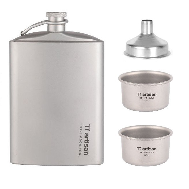 Титанова фляга для алкогольних напоїв Tiartisan 260 мл + 2 чарки по 35 мл та лійка, фото 1