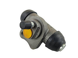 Колісний циліндр заднього гальма Lanos 1,6 Nubira 1.6; 1,8 старий зразок (d-17.46 мм) 1 болт