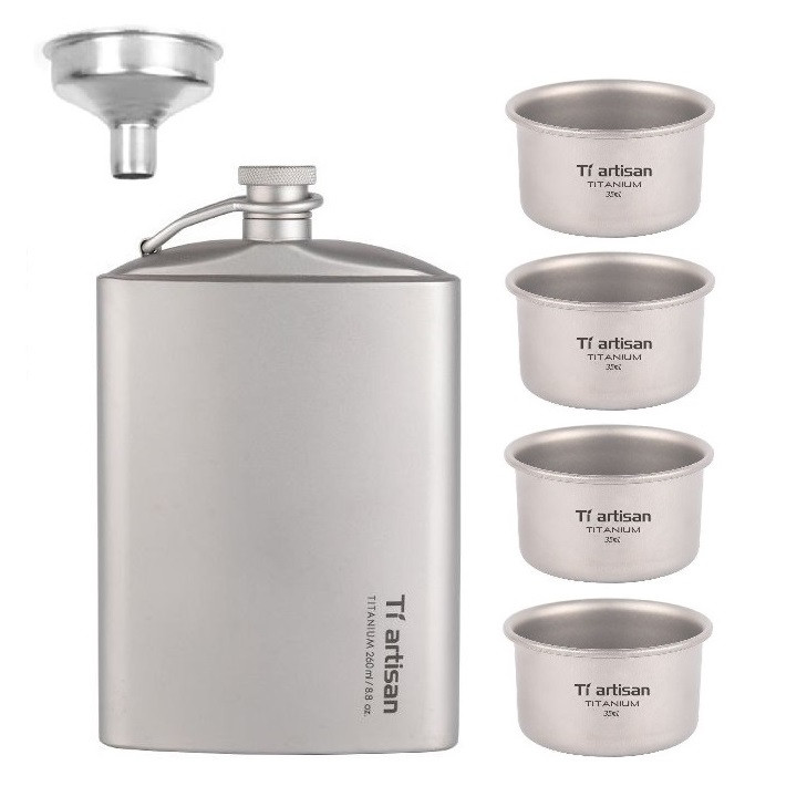 Титанова фляга для алкогольних напоїв Tiartisan 260 мл + 4 чарки по 35 мл та лійка, фото 1