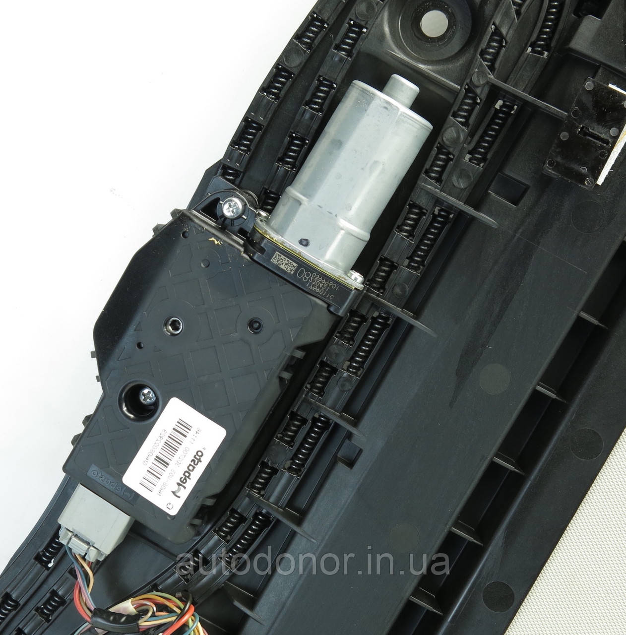 Мотор панорамного даху лівий Nissan Ariya (22-) 91232-5MP1A
