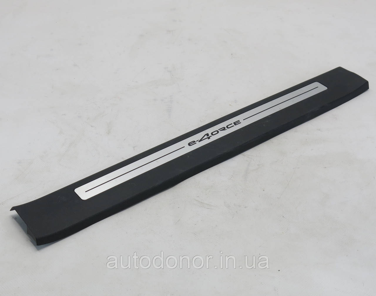 Накладнка порога предня ліва AWD Nissan Ariya (22-) 769B5-5MR0A